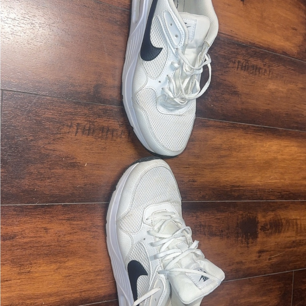 Nike White and Black air max
